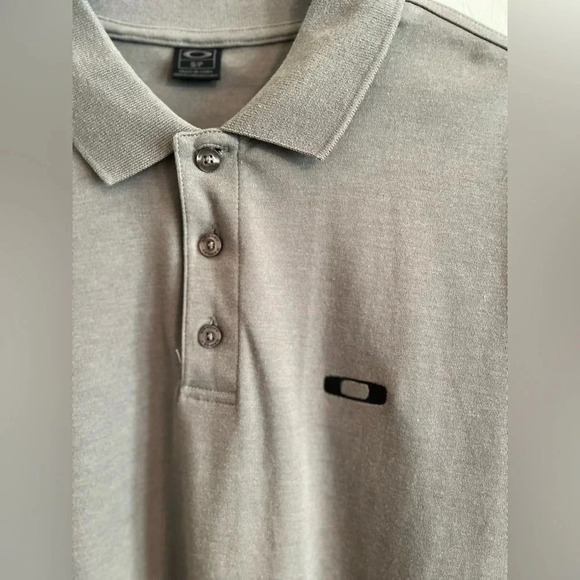 Oakley Gray Mens Polo Top size S/P - Picture 5 of 7